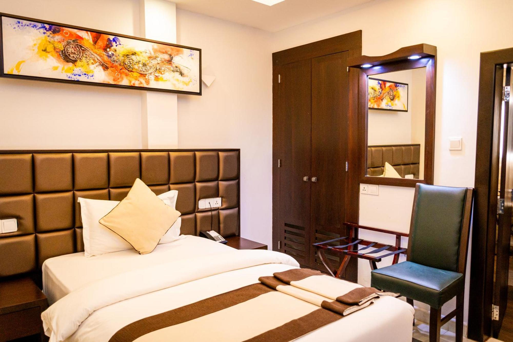 Viveka Hotel Colombo Kalubowila West Extérieur photo